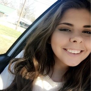 Meet your Posher, Bethany